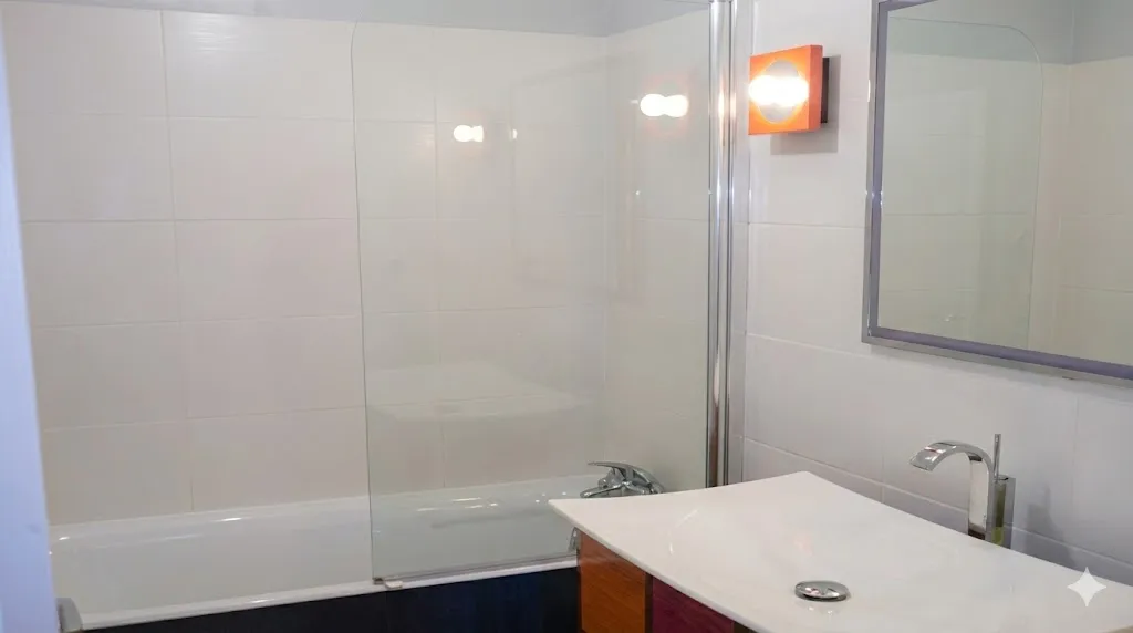 Salle de bain complète rénovée à Paris